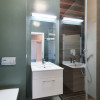 Apartament de lux cu parcare si curte privata in Gruia! thumb 3