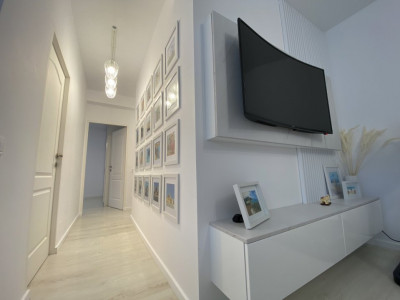 Apartament smart cu 3 camere - Parcare exterioara - Zona Cetatii
