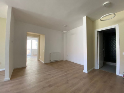 Apartament finisat de 2 camere finisat intr-un bloc nou din Floresti - cu garaj