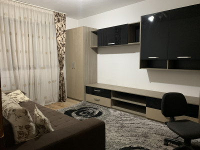 Apartament spre închiriere in Manastur cu doua camere decomandate 