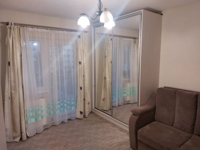 Apartament spre vanzare cu 3 camere in Marasti 