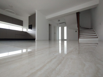 Casa de inchiriat , 4 camere ,zona Borhanci