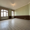 Apartament spre vânzare cu 3 camere in zona Semicentrală! thumb 1