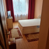  Apartament de inchiriat cu 3 camere  , Dambul Rotund  thumb 3