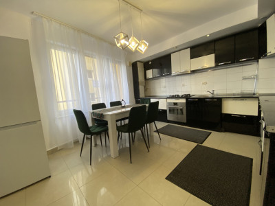 Apartament de inchiriat cu 3 camere decomandat in Gheorgheni cu 2 parcari 