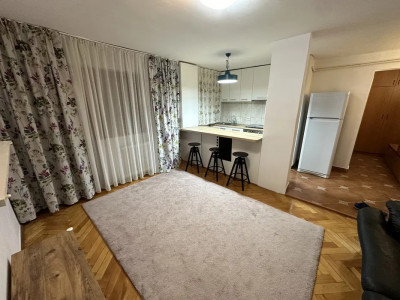 Apartament de inchiriat cu 4 camere in Manastur