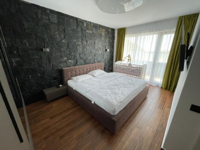 Apartament tip penthouse de vanzare | 3 camere cu terasa 144 mp - Donath Park