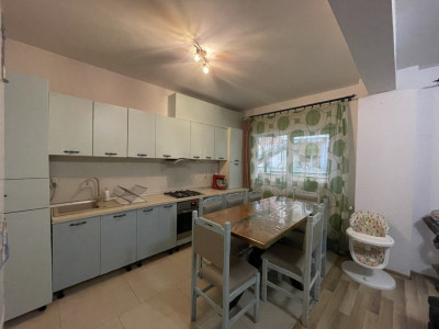 Apartament de vanzare cu 3 camere in Europa