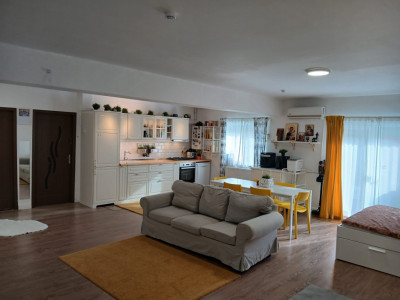 Apartament vânzare | 2 camere |  Floresti