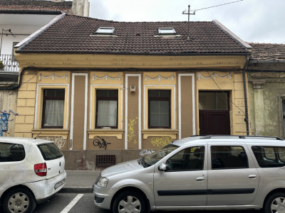 Casa de vanzare | 4 camere | centrul Clujului | Piata Muzeului | AirBNB | birou