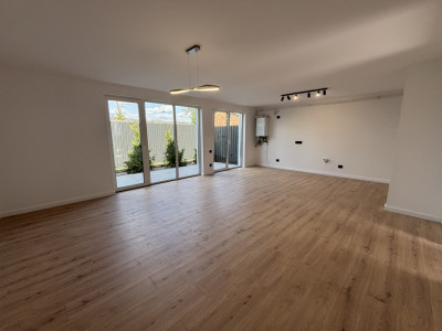 Casa de vanzare | triplex | finisat | zona VIVO Floresti