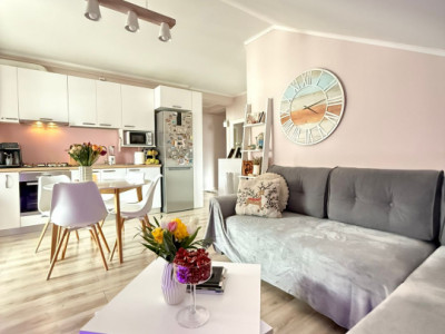 Apartament de vanzare l 3 camere l Floresti