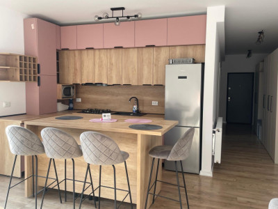 Apartament de vanzare cu curte l 2 camere l Floresti