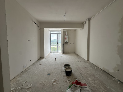 Apartament de vanzare l 2 camere l Floresti