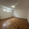 Boxa de vanzare | 1 camere | Buna Ziua | decomandat  thumb 1