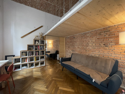 Apartament tip studio | de vanzare | 1 camera | Central