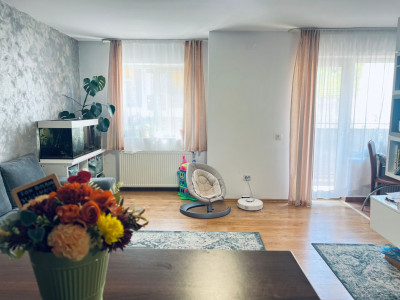 Apartament de vanzare l 3 camere l Floresti