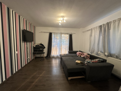 Apartament de vanzare l 2 camere l Floresti