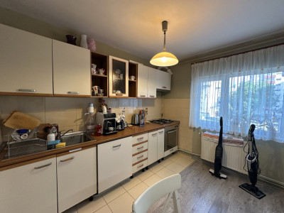 Apartament de vanzare | 3 camere | Manastur | decomandat