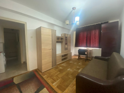 Apartament spre inchiriere | 2 camere | Semidecomandat | Semicentral - Horea