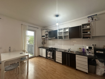 Apartament de vanzare | 2 camere | Calea Baciului